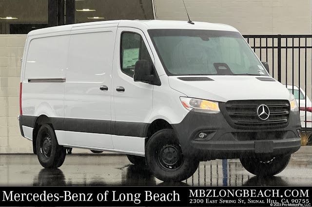2025 Mercedes-Benz Sprinter 2500 Cargo 144 WB