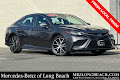 2022 Toyota Camry Hybrid SE