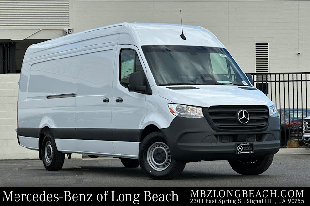 2026 Mercedes-Benz Sprinter 2500 Cargo 170 WB