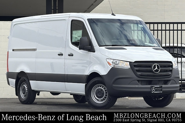 2026 Mercedes-Benz Sprinter 2500 Cargo 144 WB