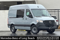 2026 Mercedes-Benz Sprinter 2500 Crew 144 WB