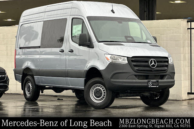 2026 Mercedes-Benz Sprinter 2500 Cargo 144 WB