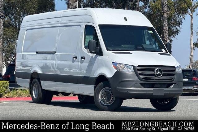 2026 Mercedes-Benz Sprinter 3500XD Cargo 170 WB